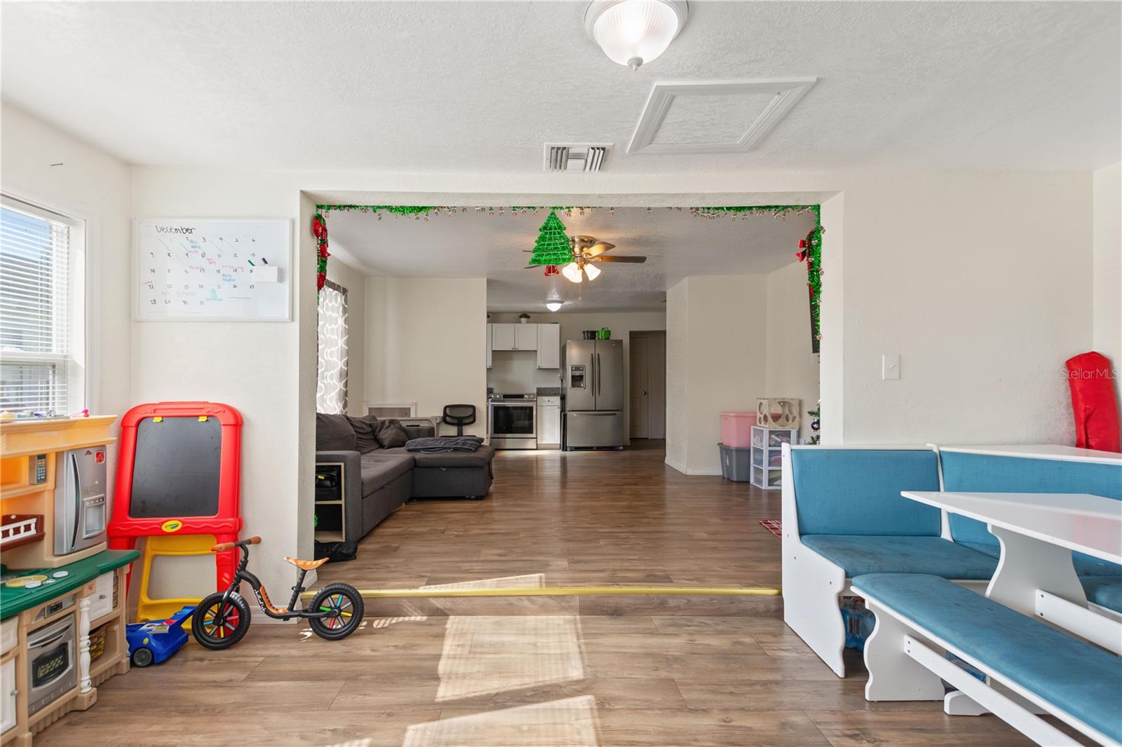 LENA VISTA SUB - Residential