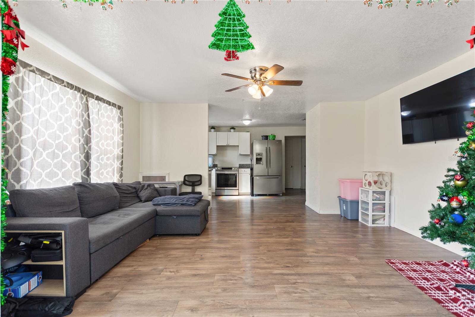 LENA VISTA SUB - Residential