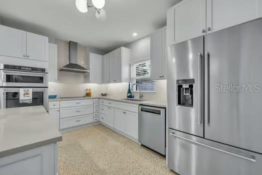 MEDALLION ESTATES - Residential