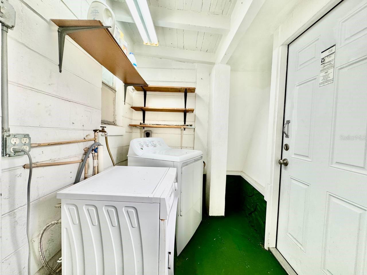 WILSON HEIGHTS - Residential Lease