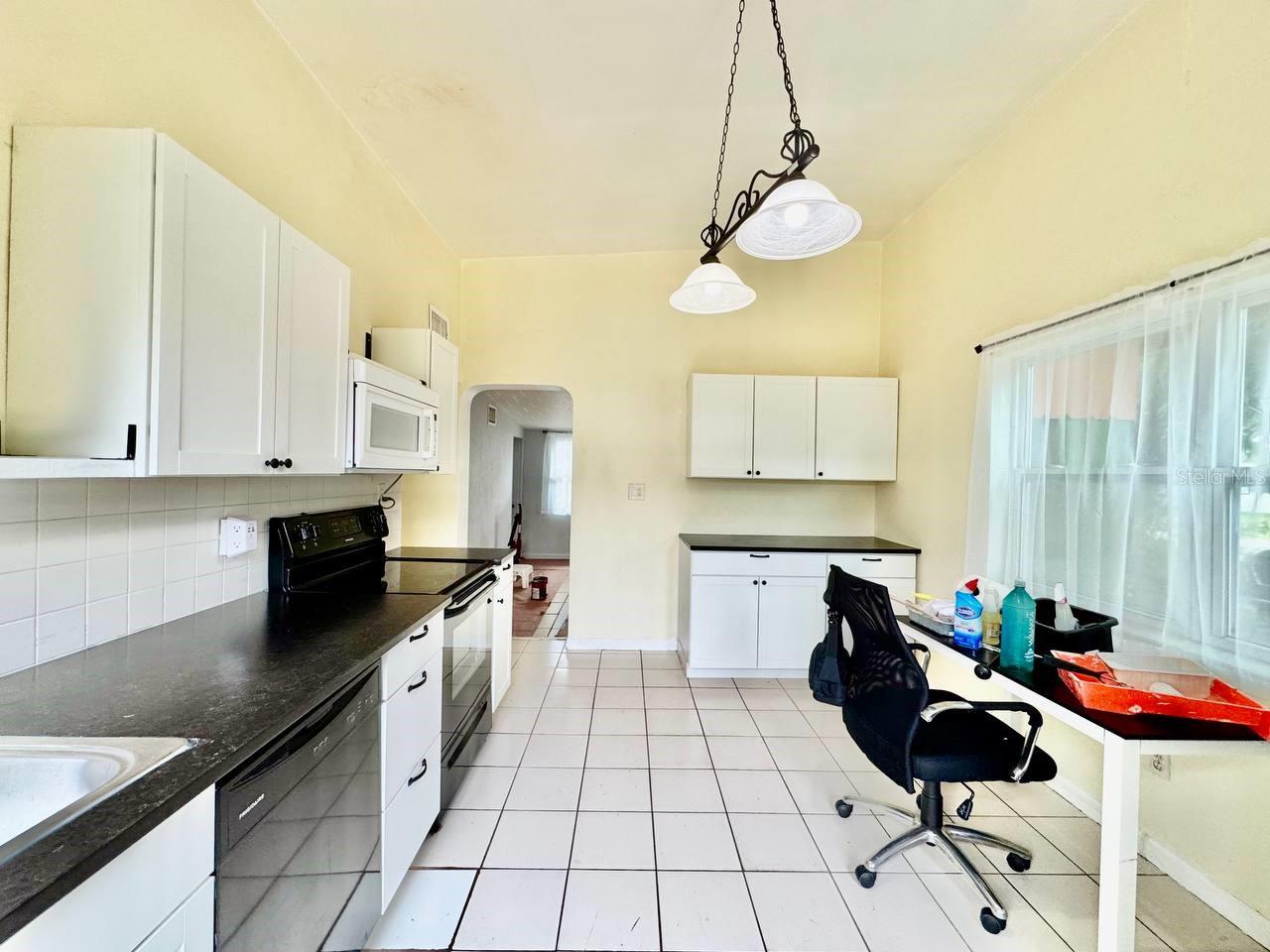 WILSON HEIGHTS - Residential Lease