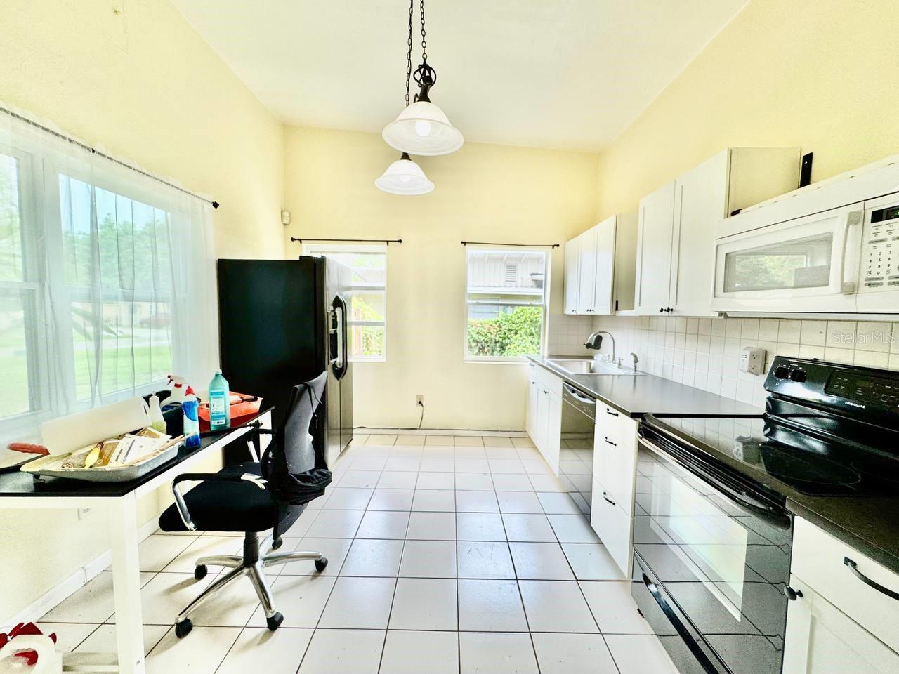 WILSON HEIGHTS - Residential Lease