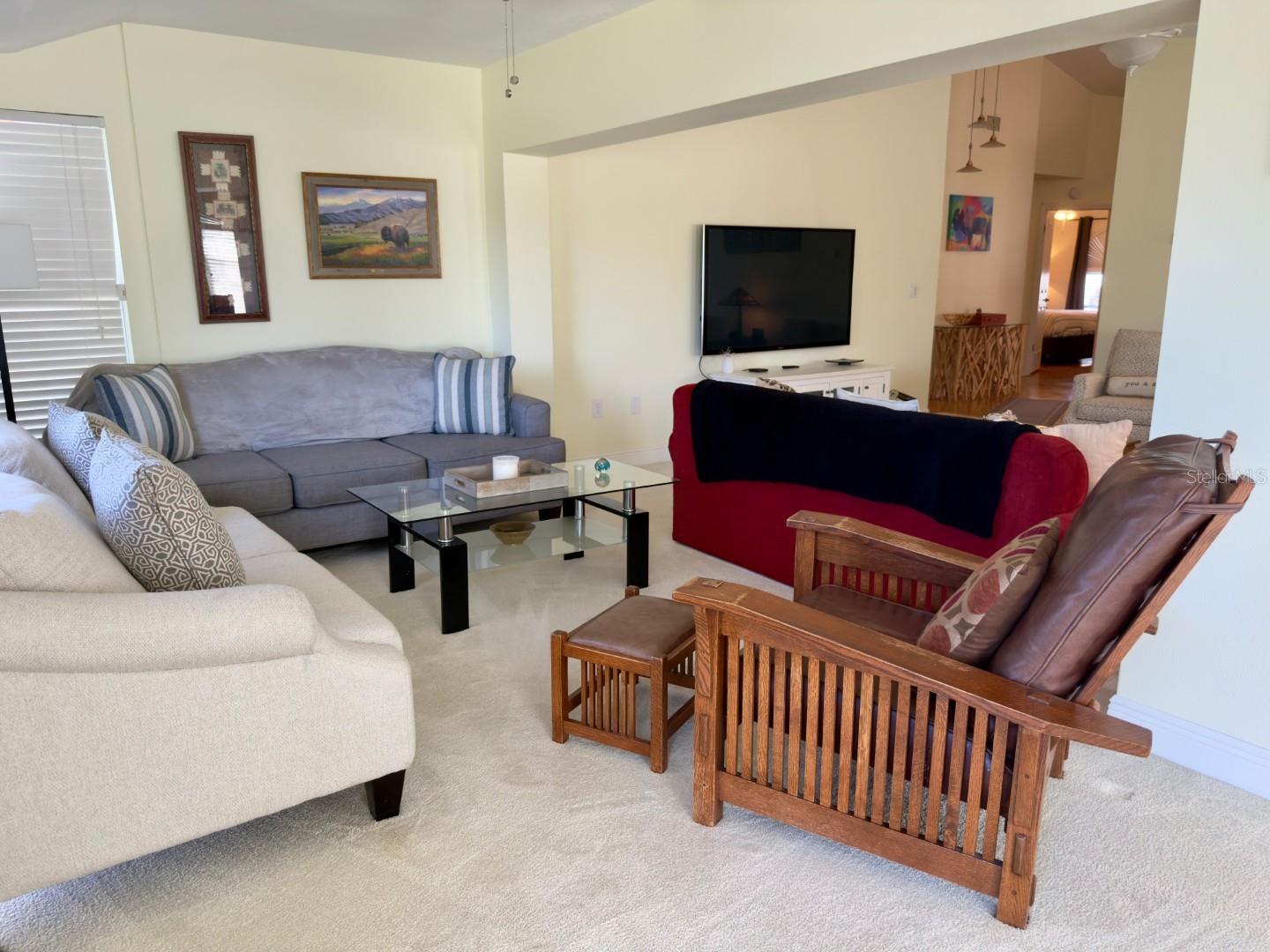 PALM COURT - Residential