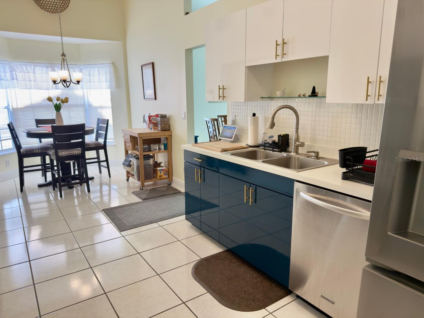 PALM COURT - Residential