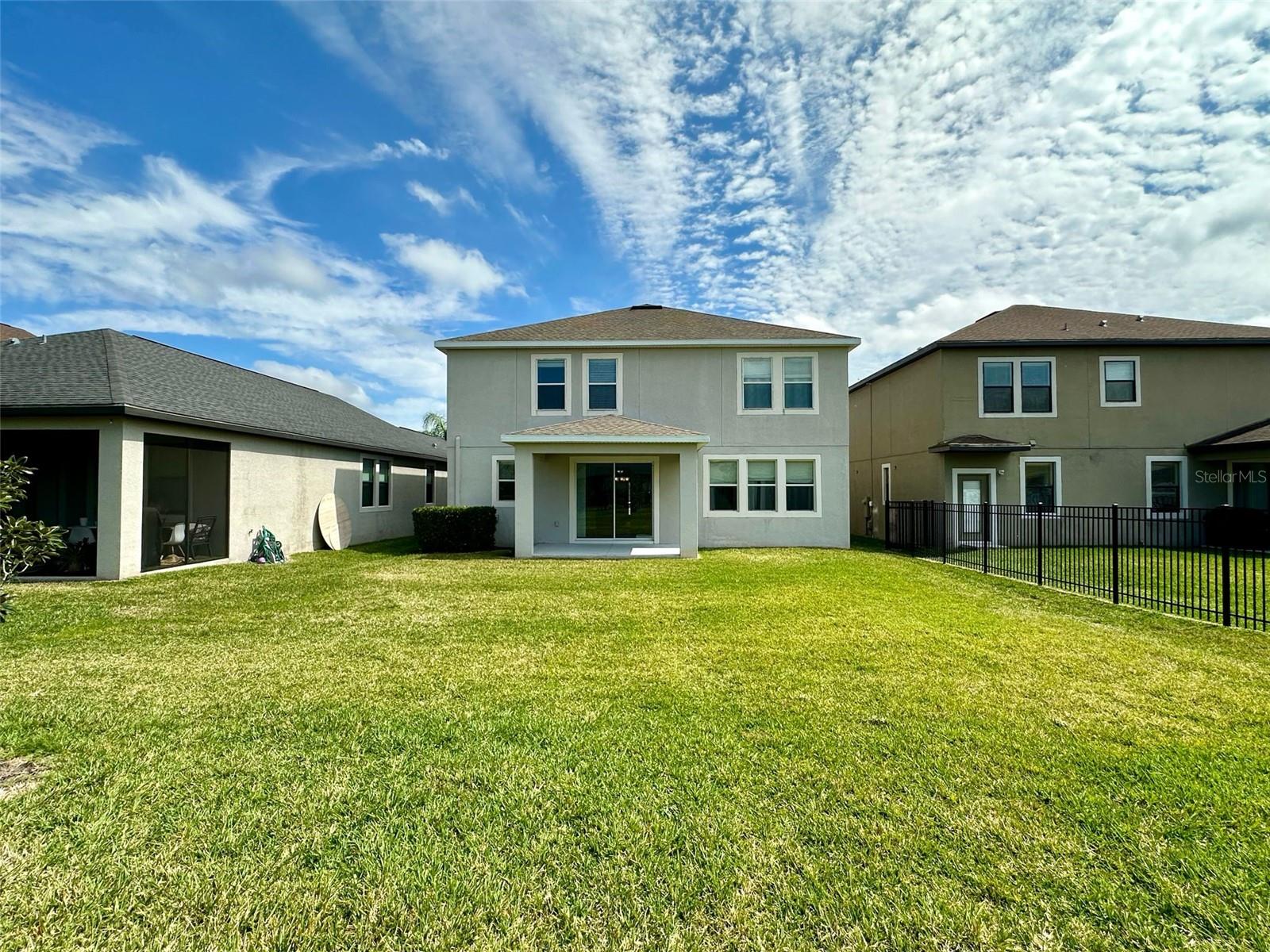 WINDERMERE SOUND PH 2 - Residential Lease