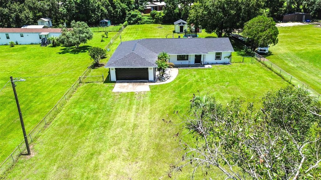 Photo of 12644 Smith Road, Dade City, FL 33525 (MLS # TB8410241)