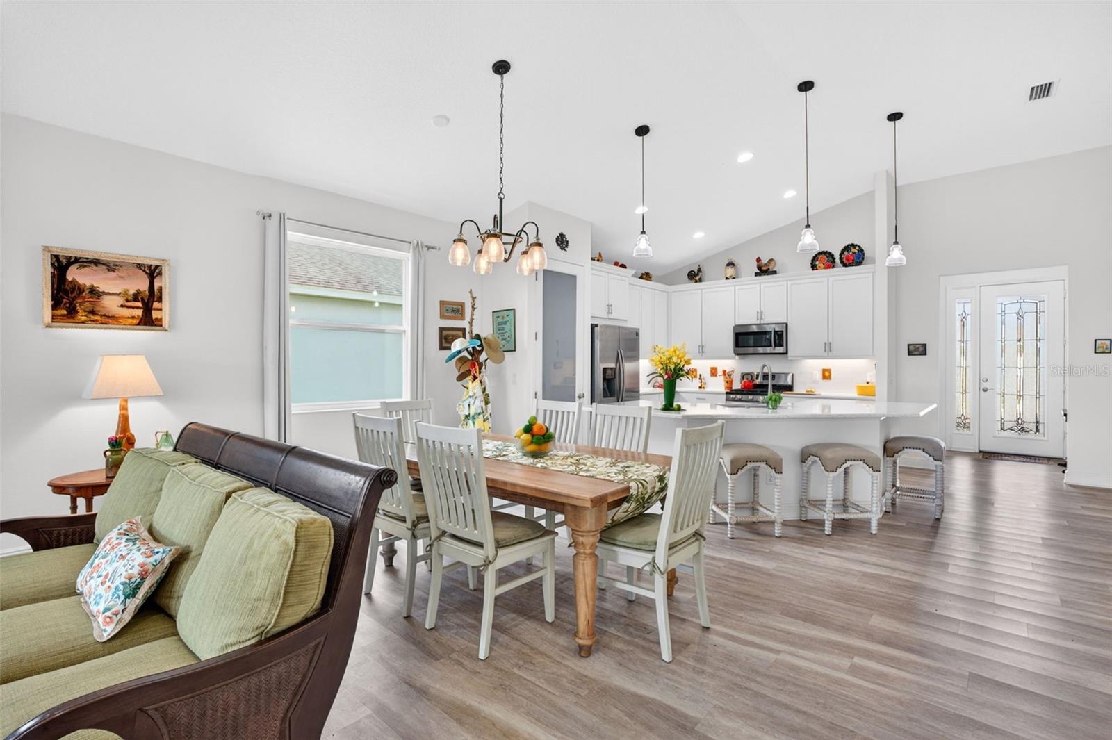 CROSSCREEK PH I SUBPH B & C - Residential