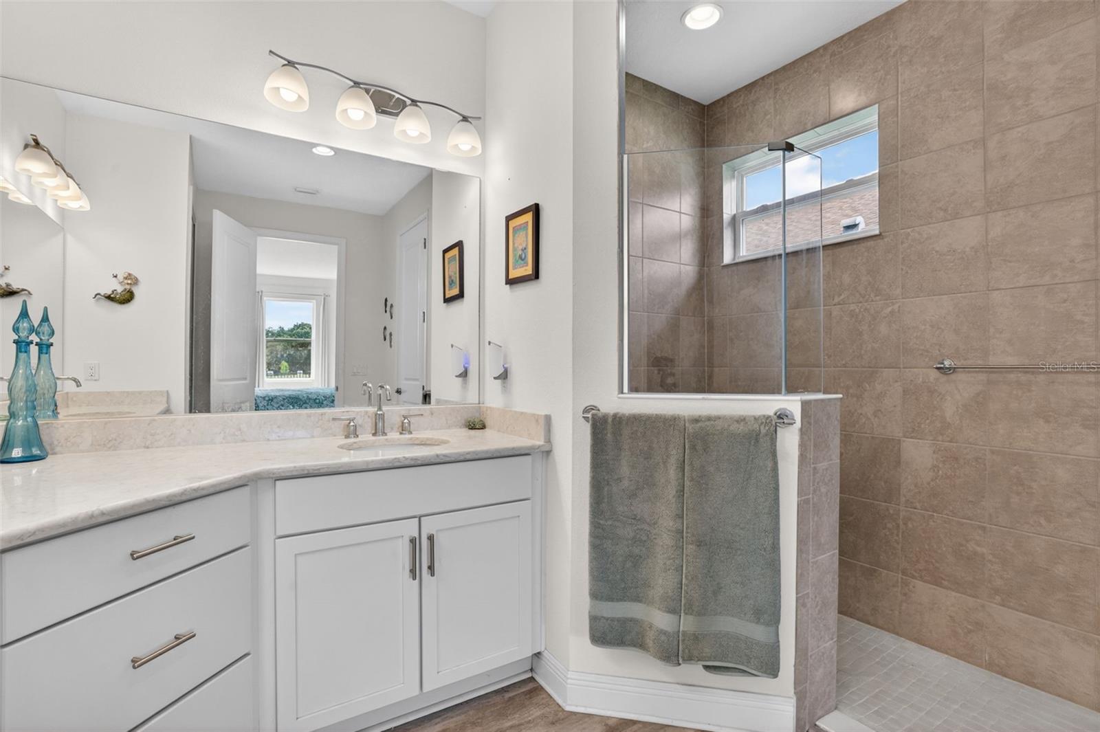 CROSSCREEK PH I SUBPH B & C - Residential
