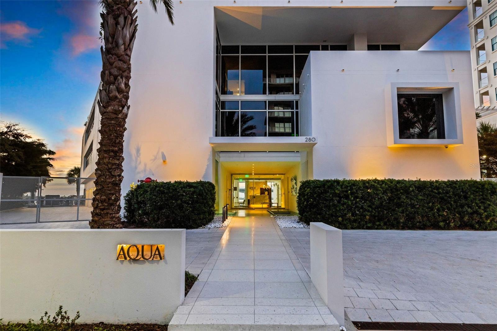 280 GOLDEN GATE POINT 200