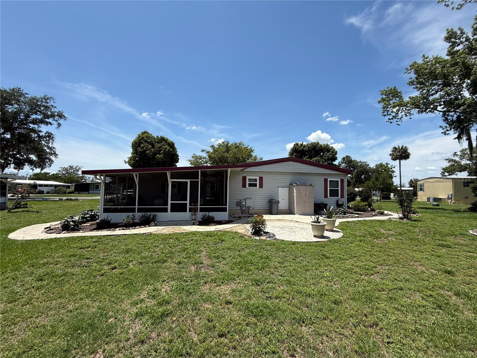 19 MAGNOLIA LANE