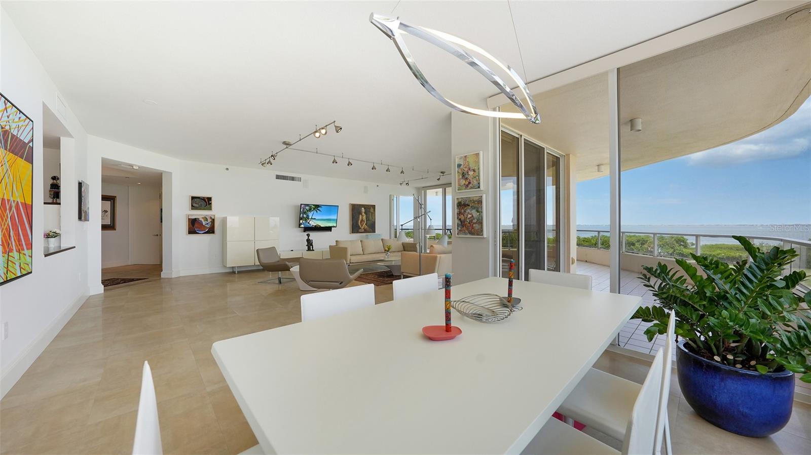 GRAND BAY - Residential