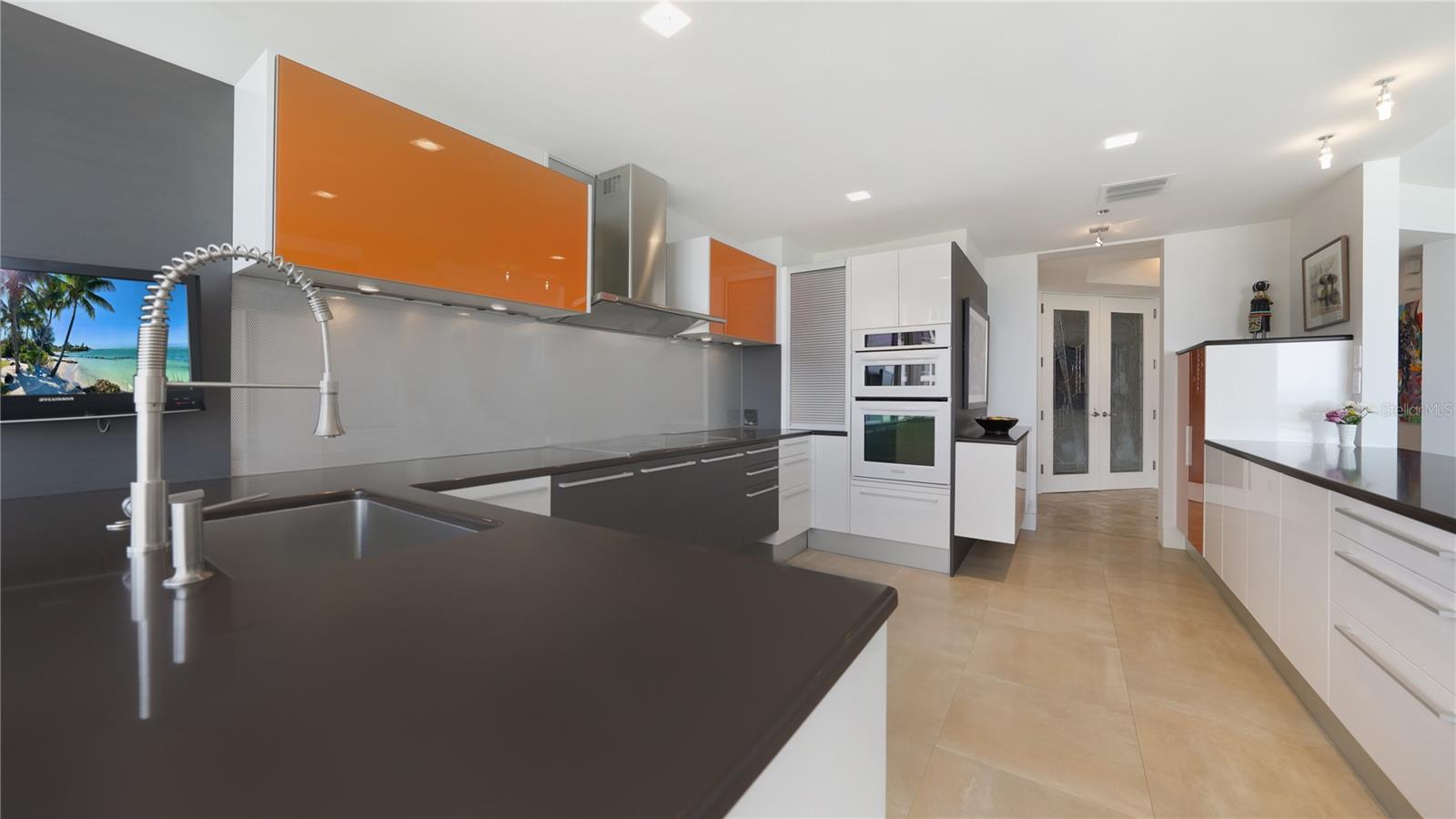 GRAND BAY - Residential