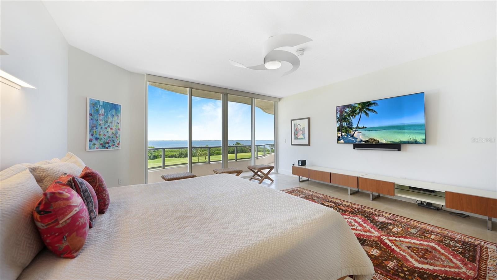 GRAND BAY - Residential