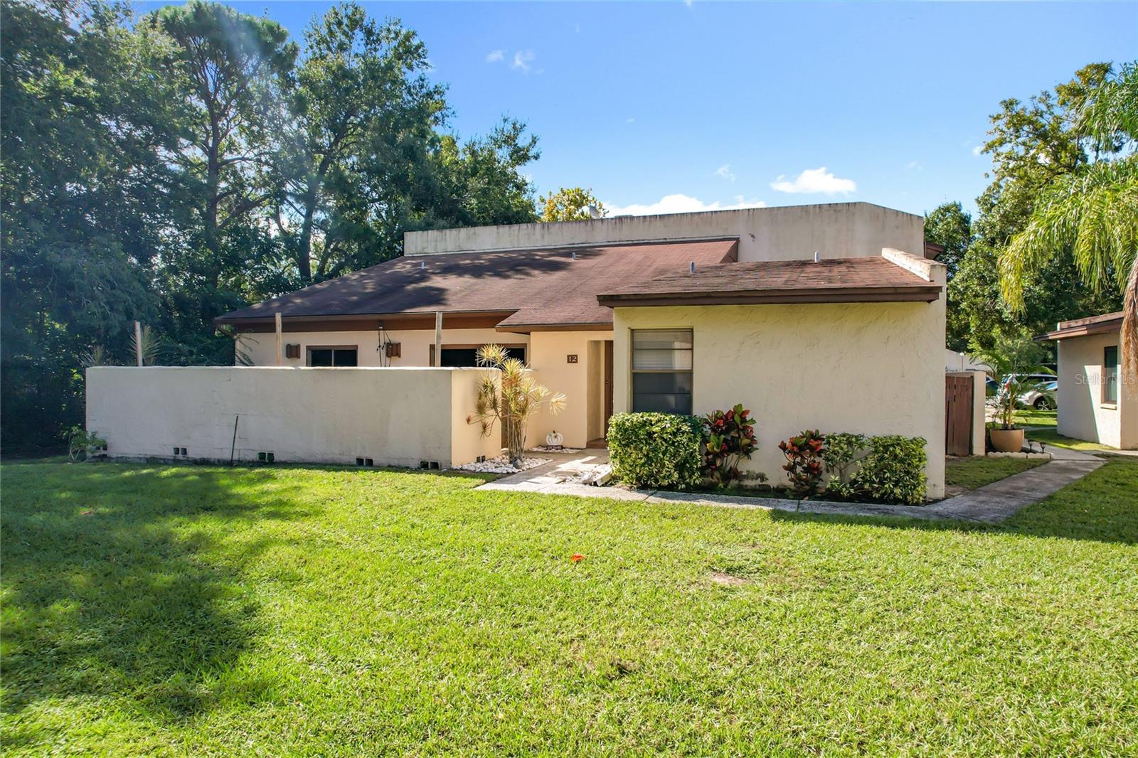 WILLOW POINT ESTATES - Residential
