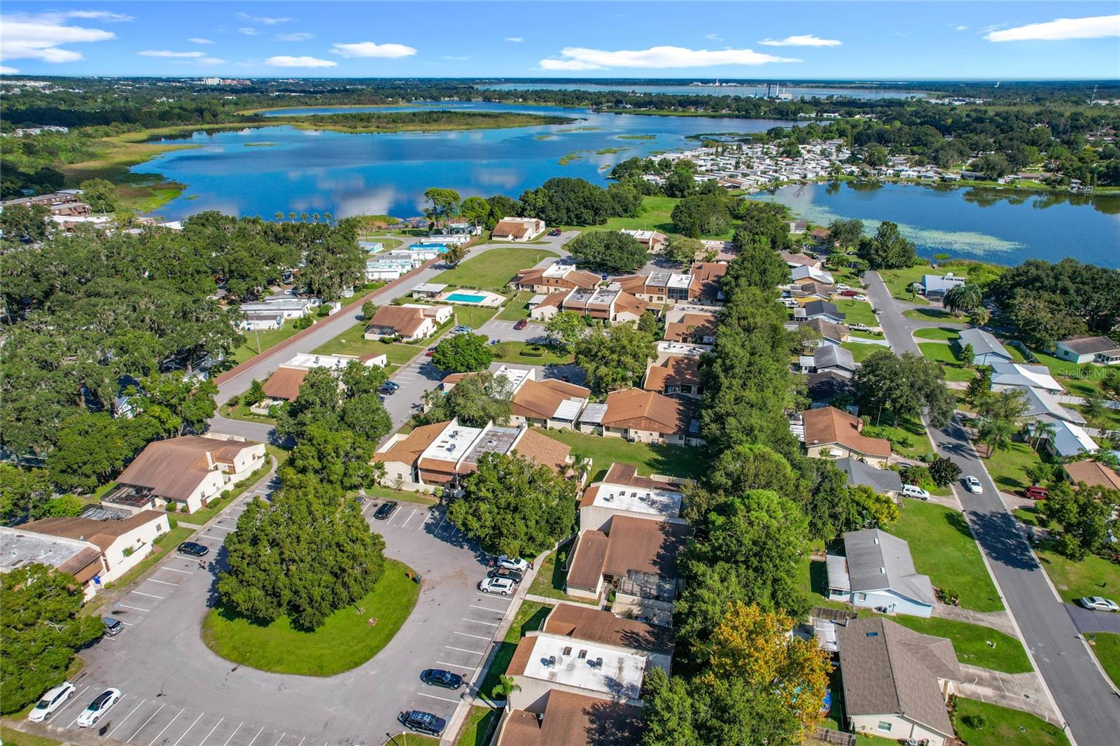 WILLOW POINT ESTATES - Residential