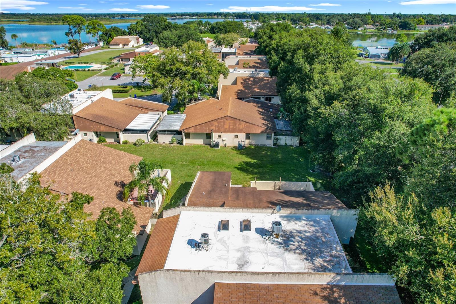 WILLOW POINT ESTATES - Residential