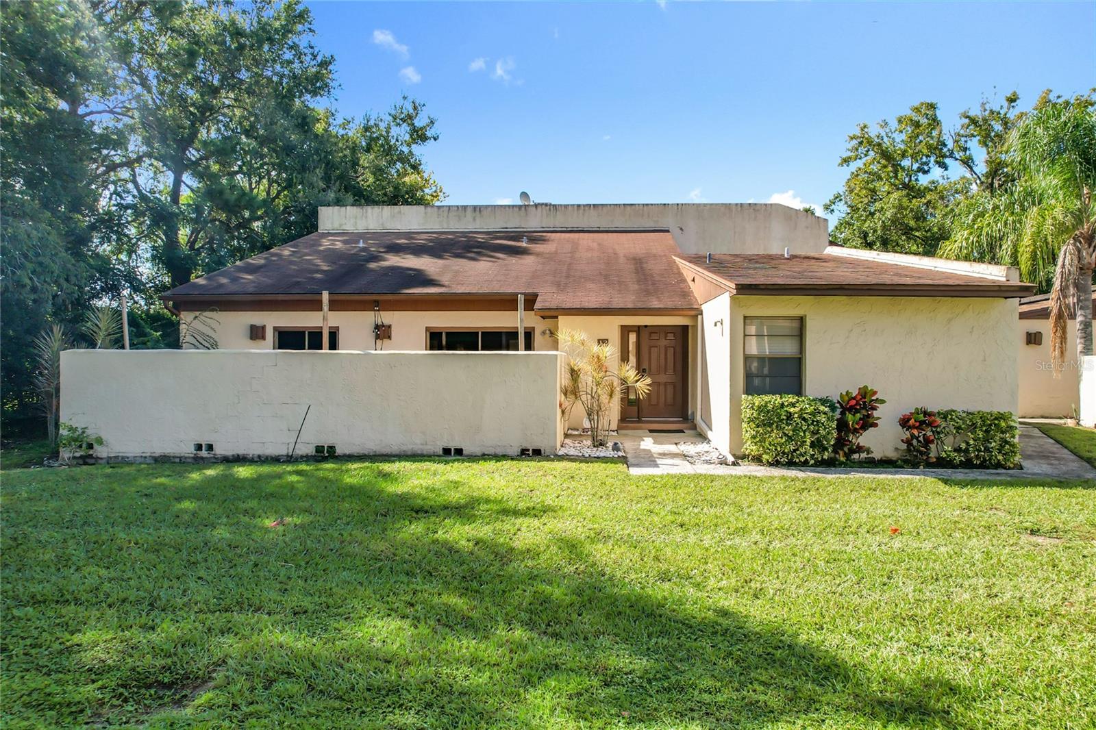 WILLOW POINT ESTATES - Residential
