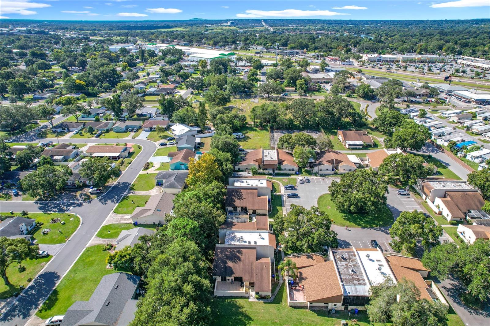WILLOW POINT ESTATES - Residential