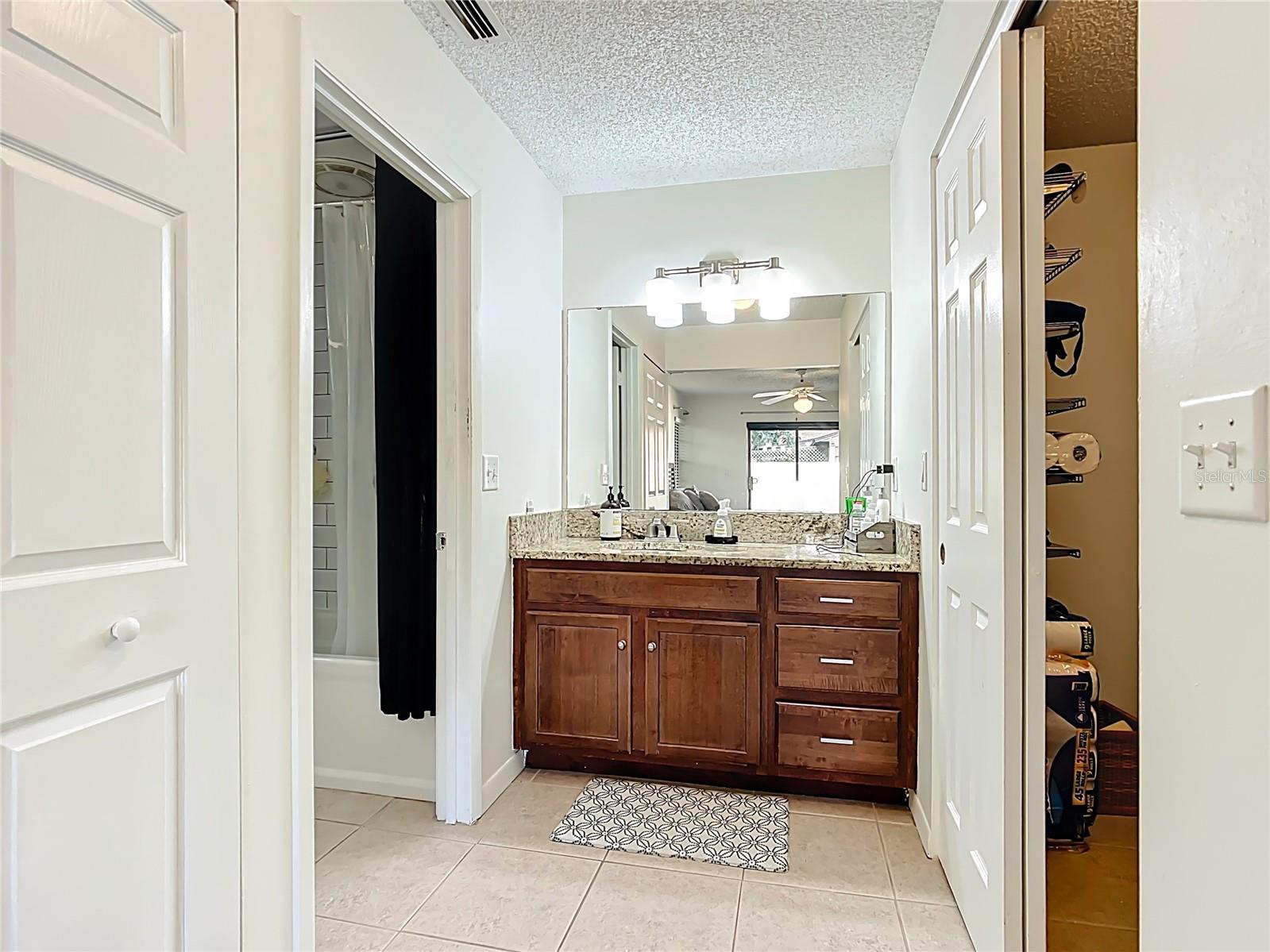 WILLOW POINT ESTATES - Residential