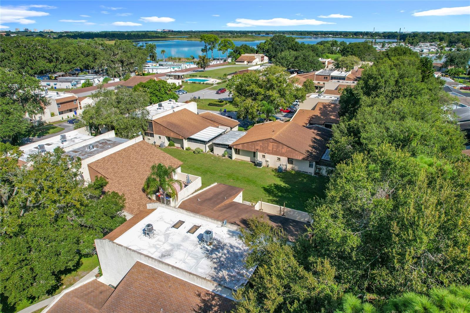 WILLOW POINT ESTATES - Residential