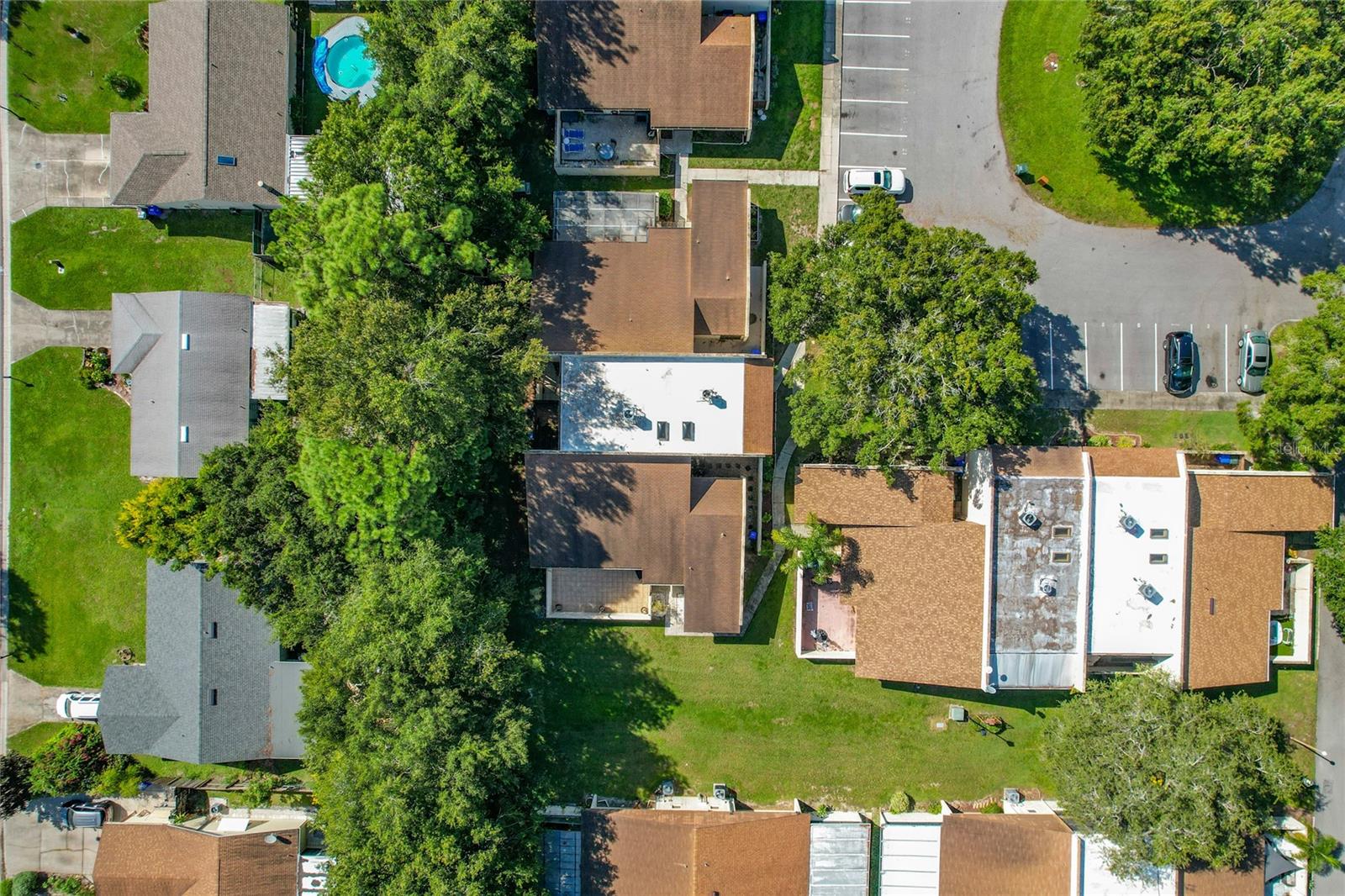 WILLOW POINT ESTATES - Residential