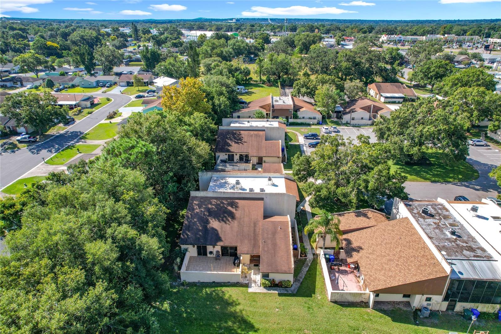 WILLOW POINT ESTATES - Residential