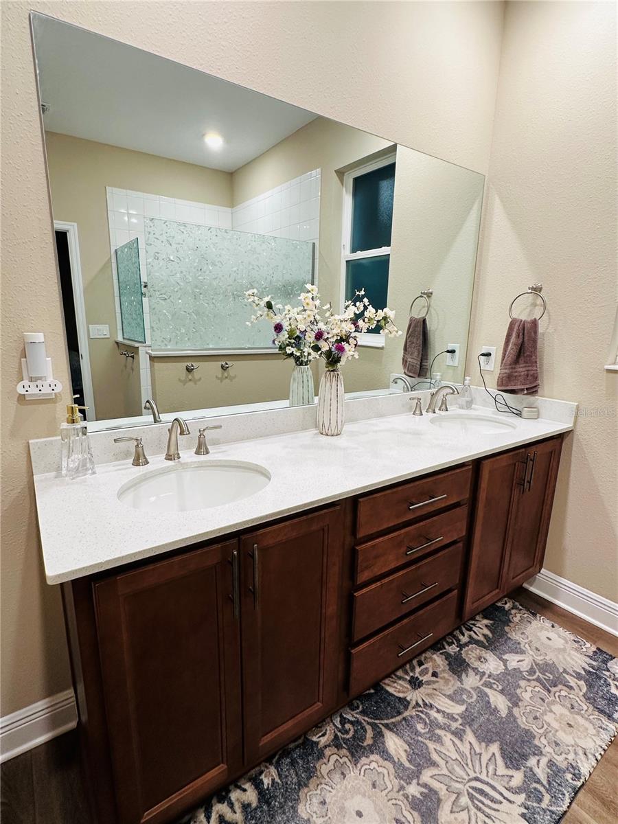 WEYBOURNE LNDG PH 1C; ON TOP OF THE WORLD - Residential