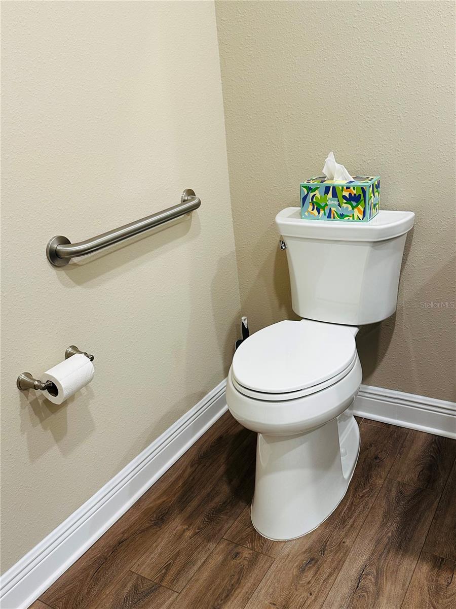 WEYBOURNE LNDG PH 1C; ON TOP OF THE WORLD - Residential