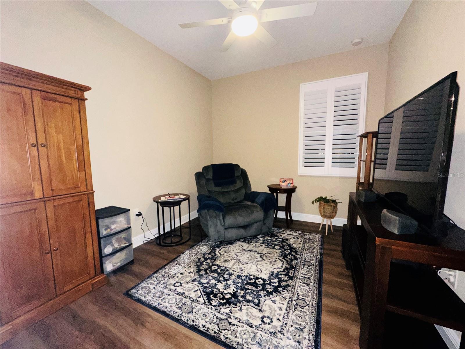 WEYBOURNE LNDG PH 1C; ON TOP OF THE WORLD - Residential