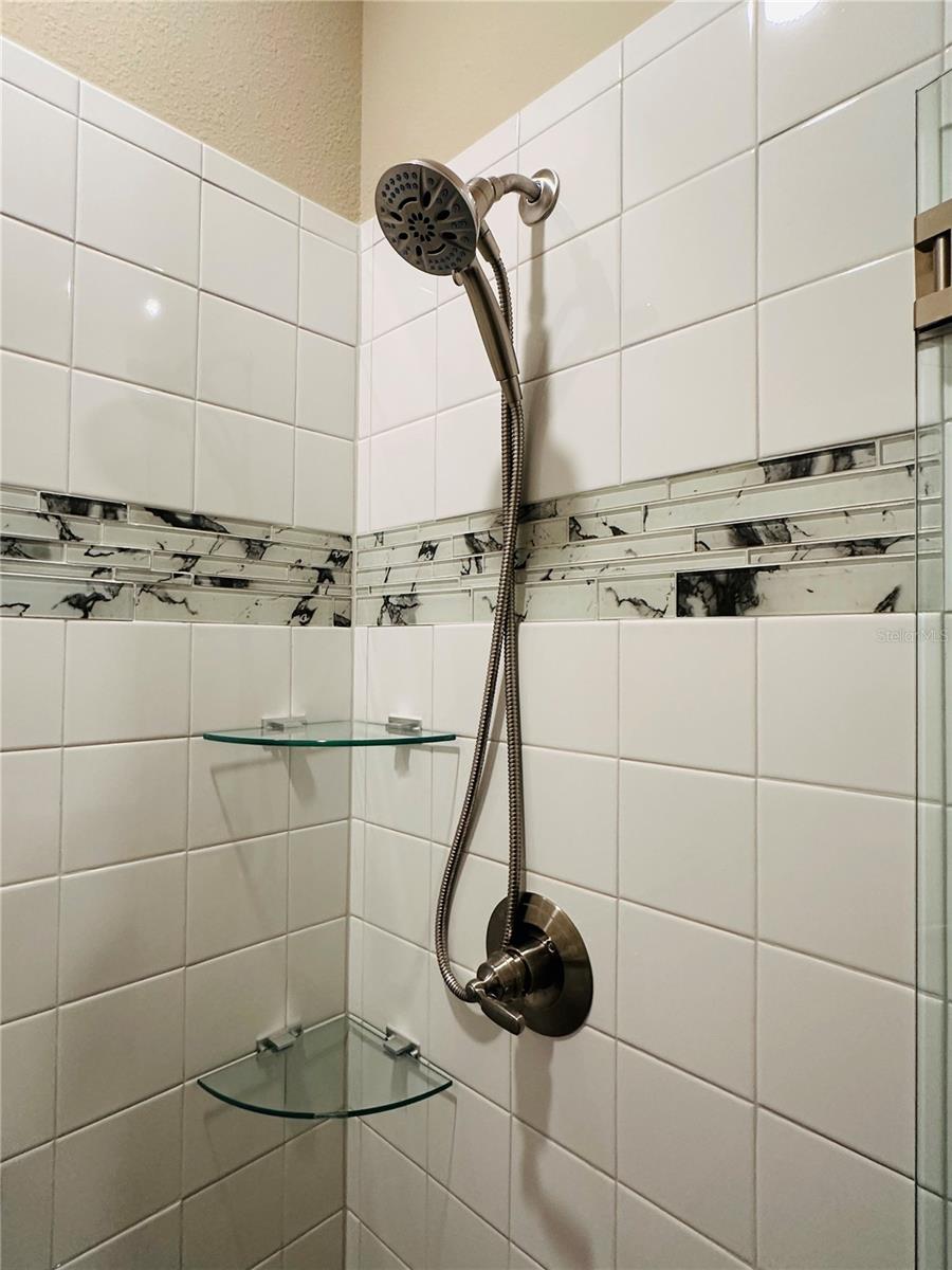 WEYBOURNE LNDG PH 1C; ON TOP OF THE WORLD - Residential