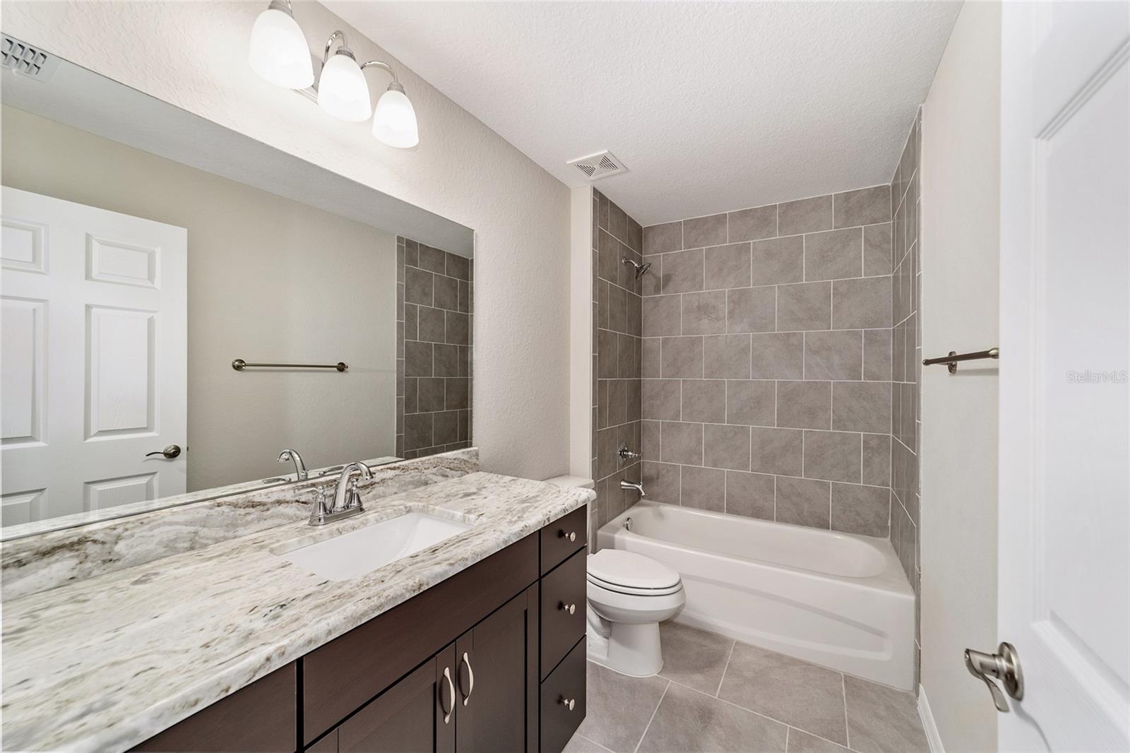 CITRUS SPGS UNIT 15 - Residential