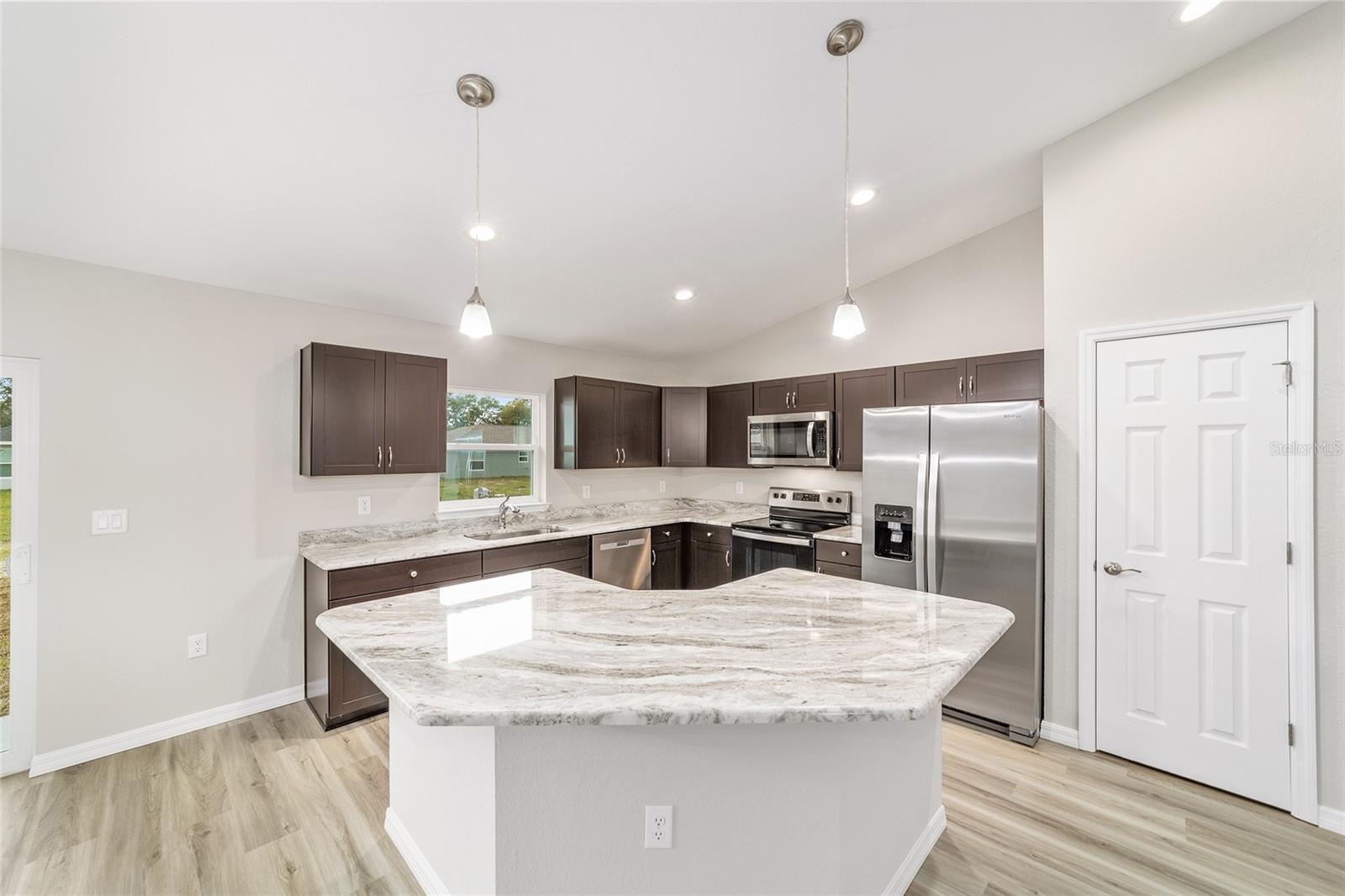 7866 N MANVILLE ROAD