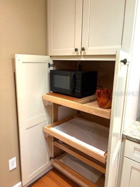 FAIRFIELD B CONDO - Residential Lease