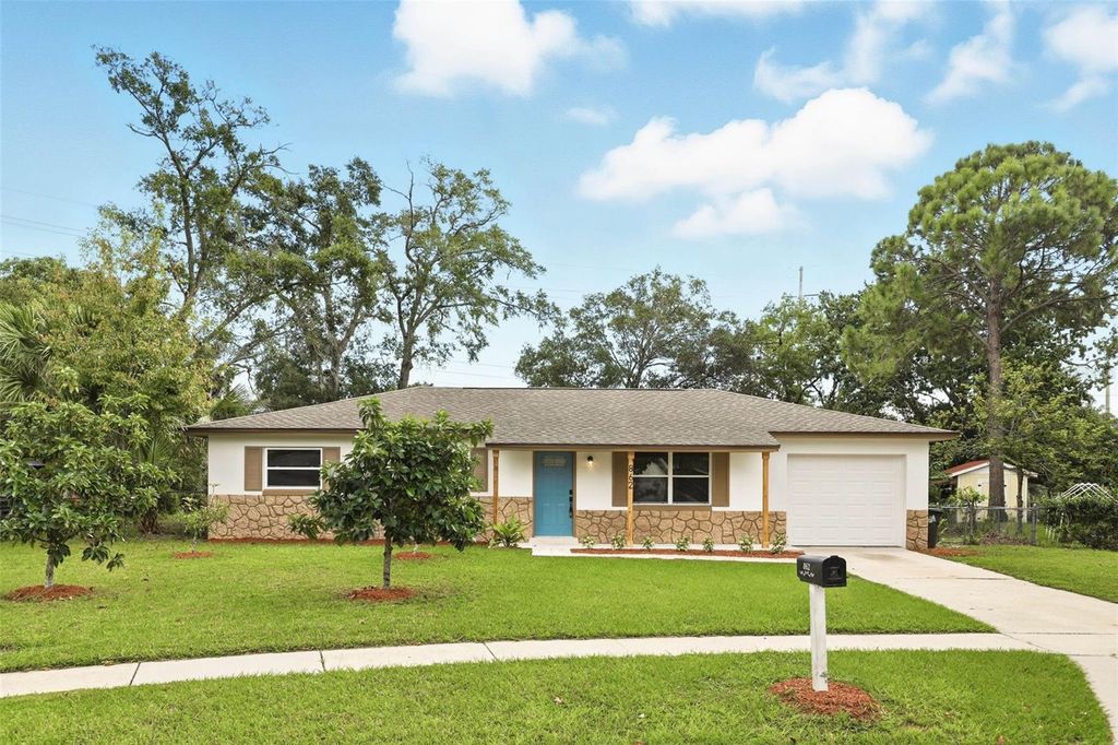 Photo of 862 Darwin Drive, Altamonte Springs, FL 32701 (MLS # O6353908)