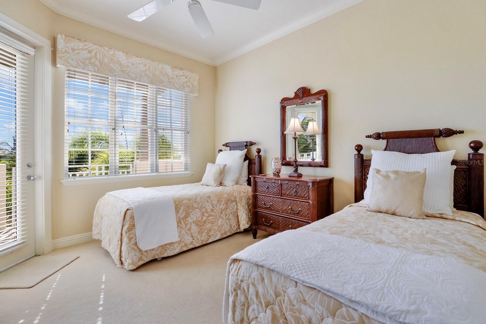 HARBORSIDE/BOCA BAY - Residential