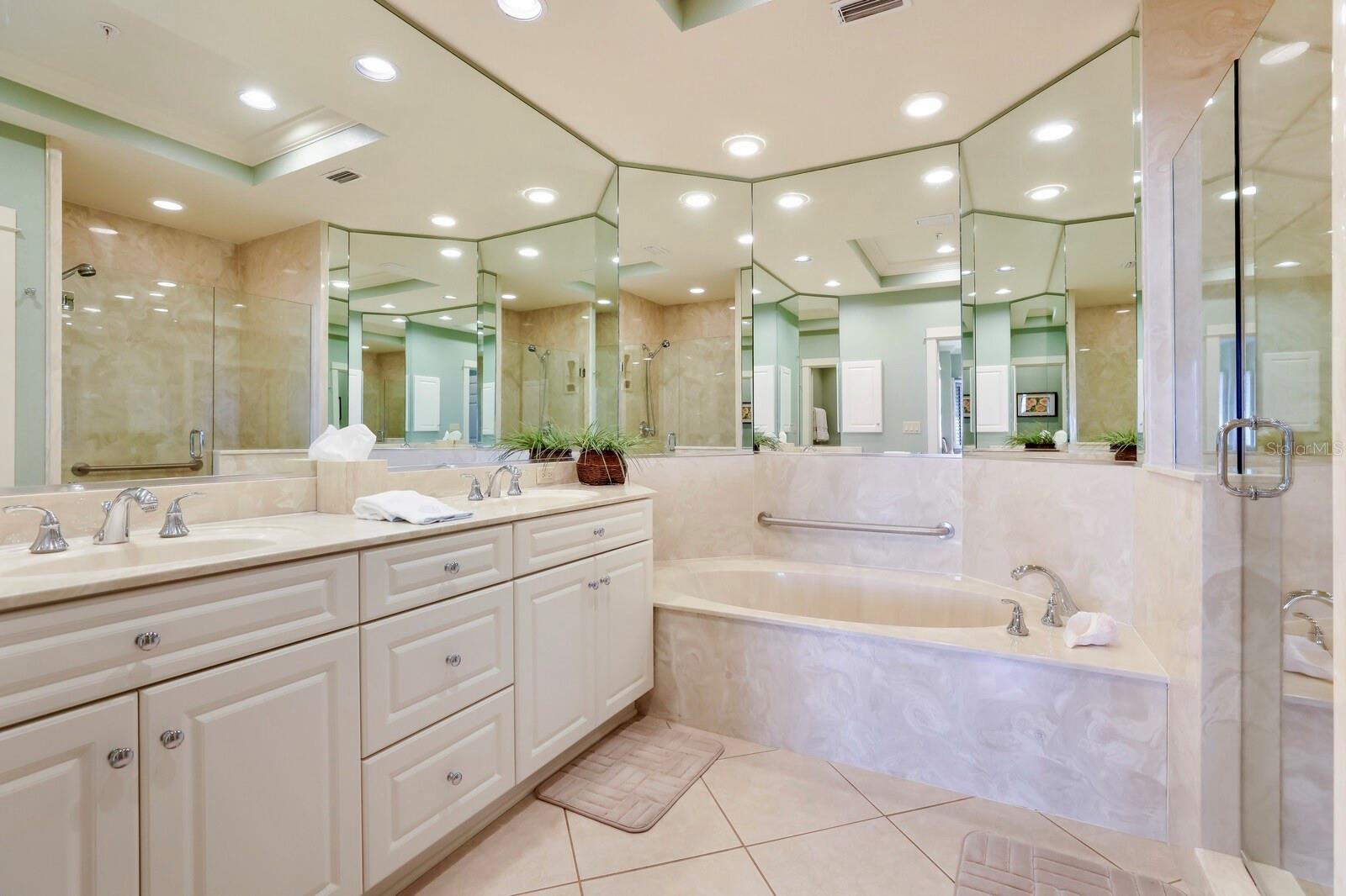 HARBORSIDE/BOCA BAY - Residential