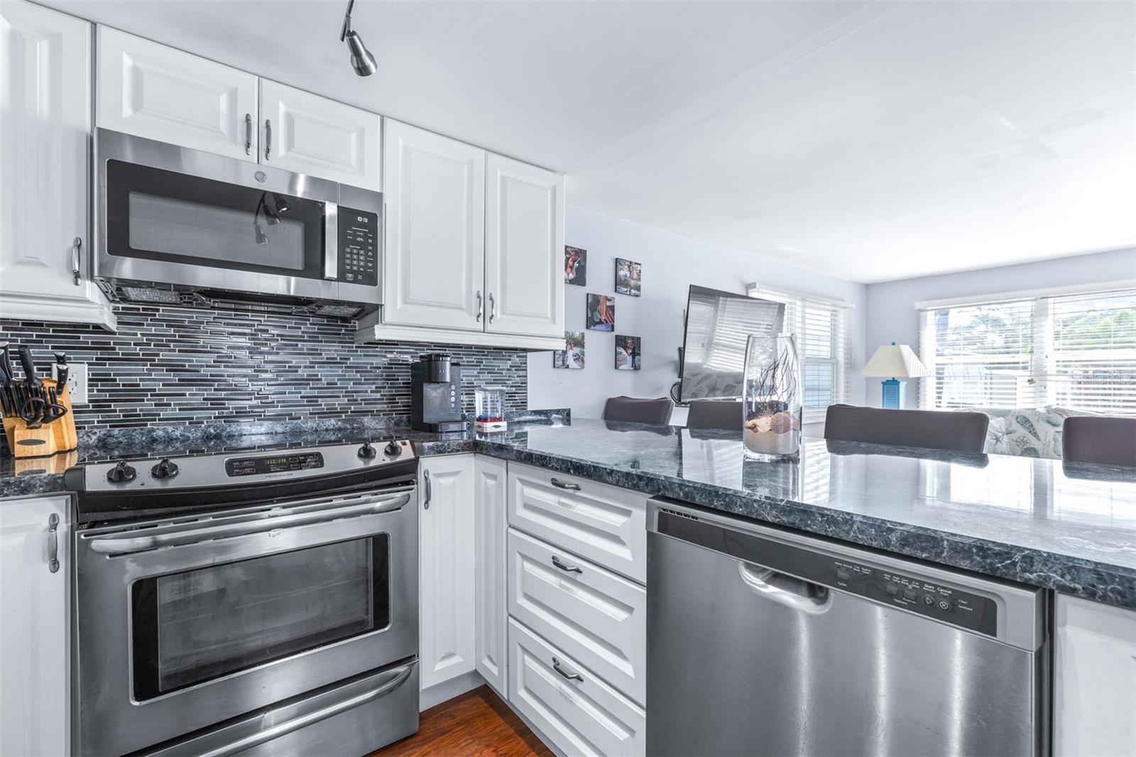 BRADENTON TROPICAL PALMS CO-OP - Residential