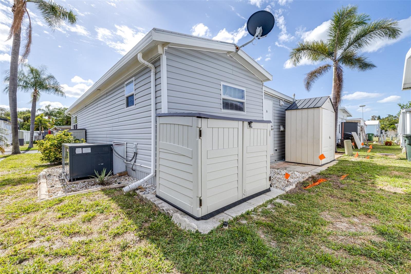 BRADENTON TROPICAL PALMS CO-OP - Residential