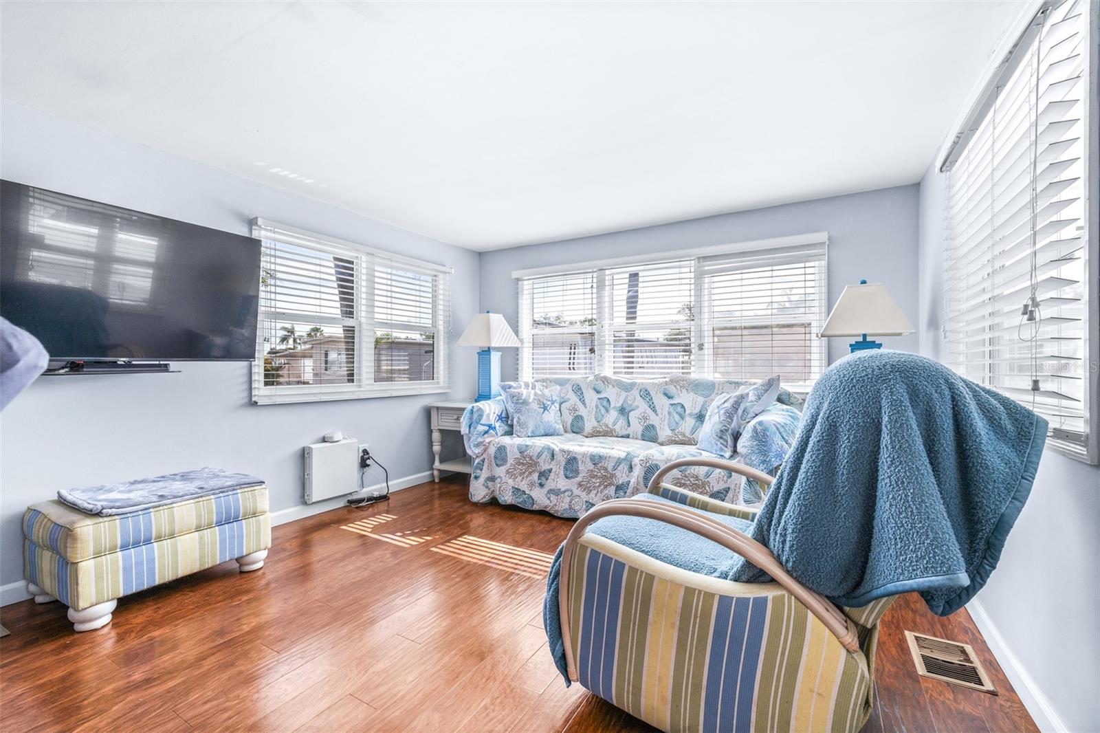 BRADENTON TROPICAL PALMS CO-OP - Residential