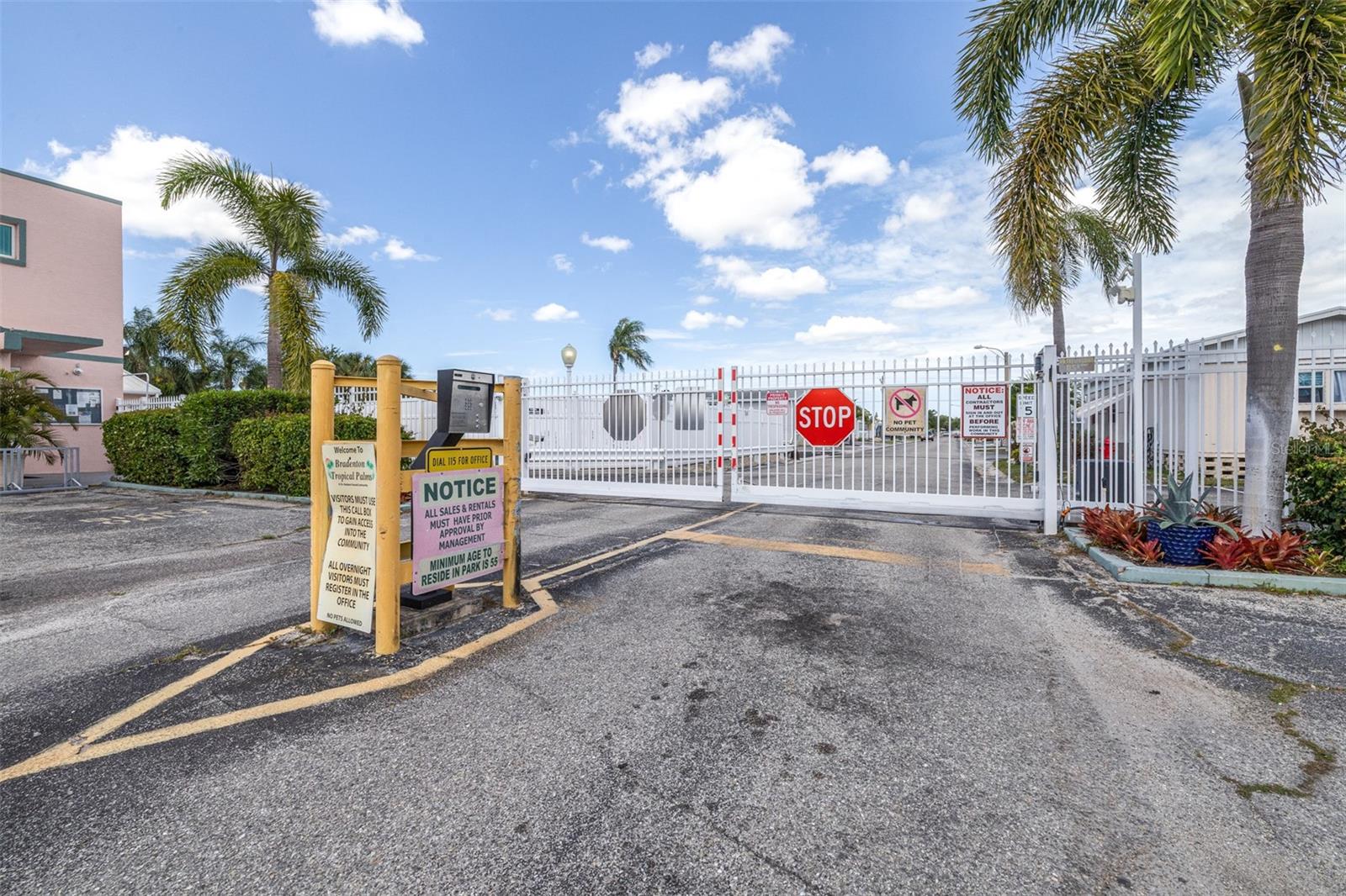 BRADENTON TROPICAL PALMS CO-OP - Residential