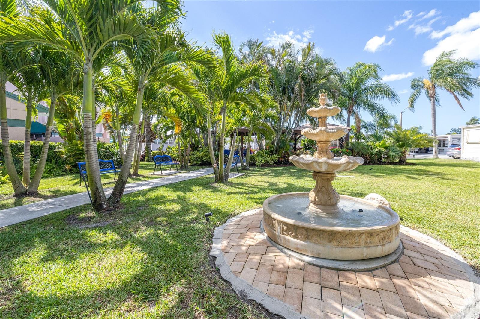 BRADENTON TROPICAL PALMS CO-OP - Residential