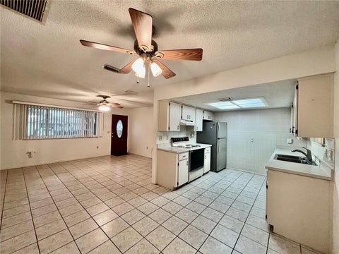 Tiny photo for 8565 SW 109th Street, Ocala, FL 34481 (MLS # OM728855)