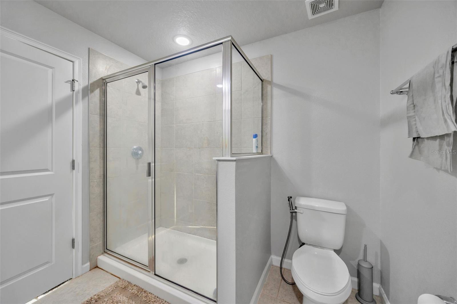 PARKVIEW/LONG LAKE RANCH PH 1A - Residential Lease