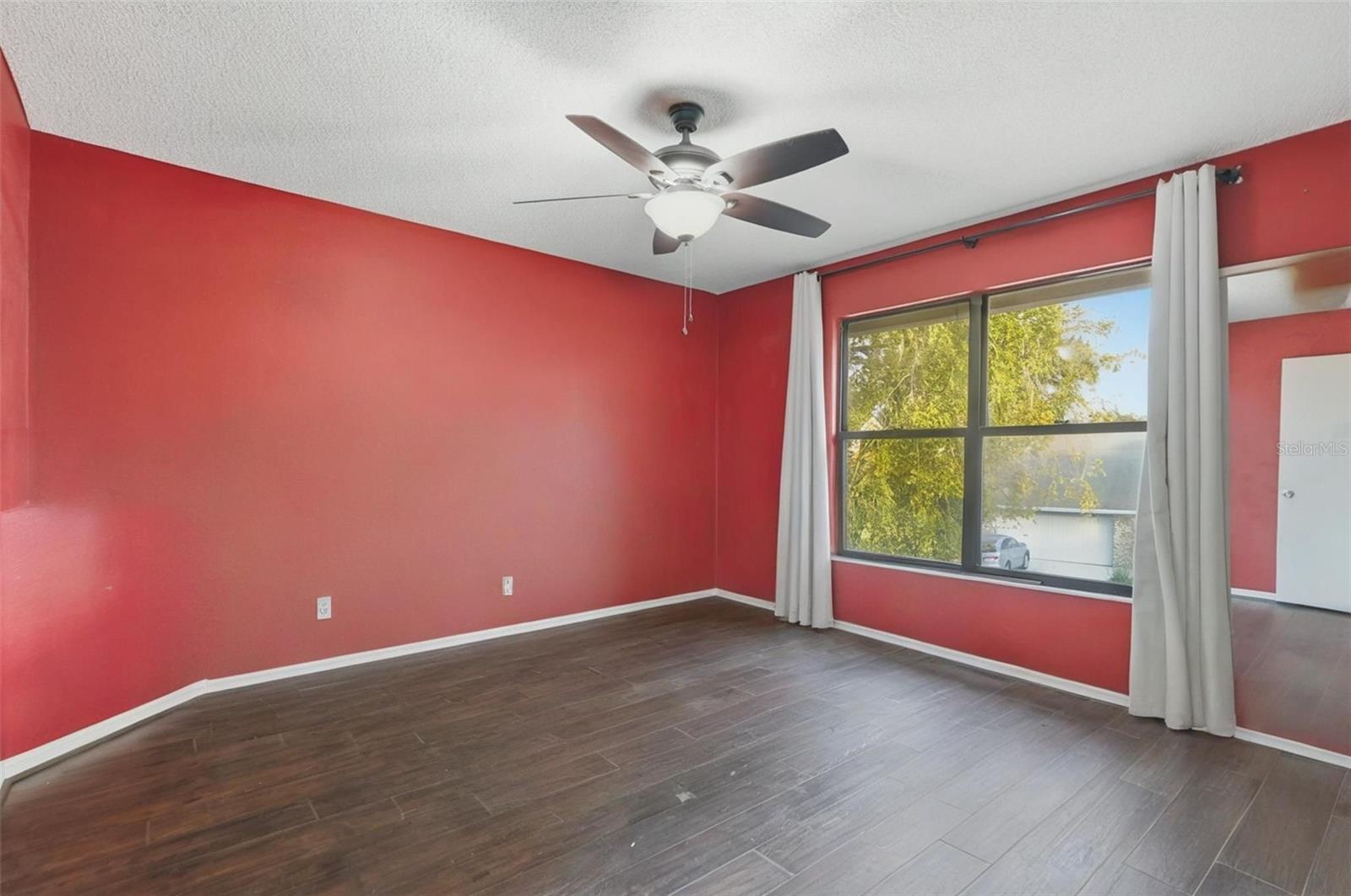 WOODLAND PARK - Residential