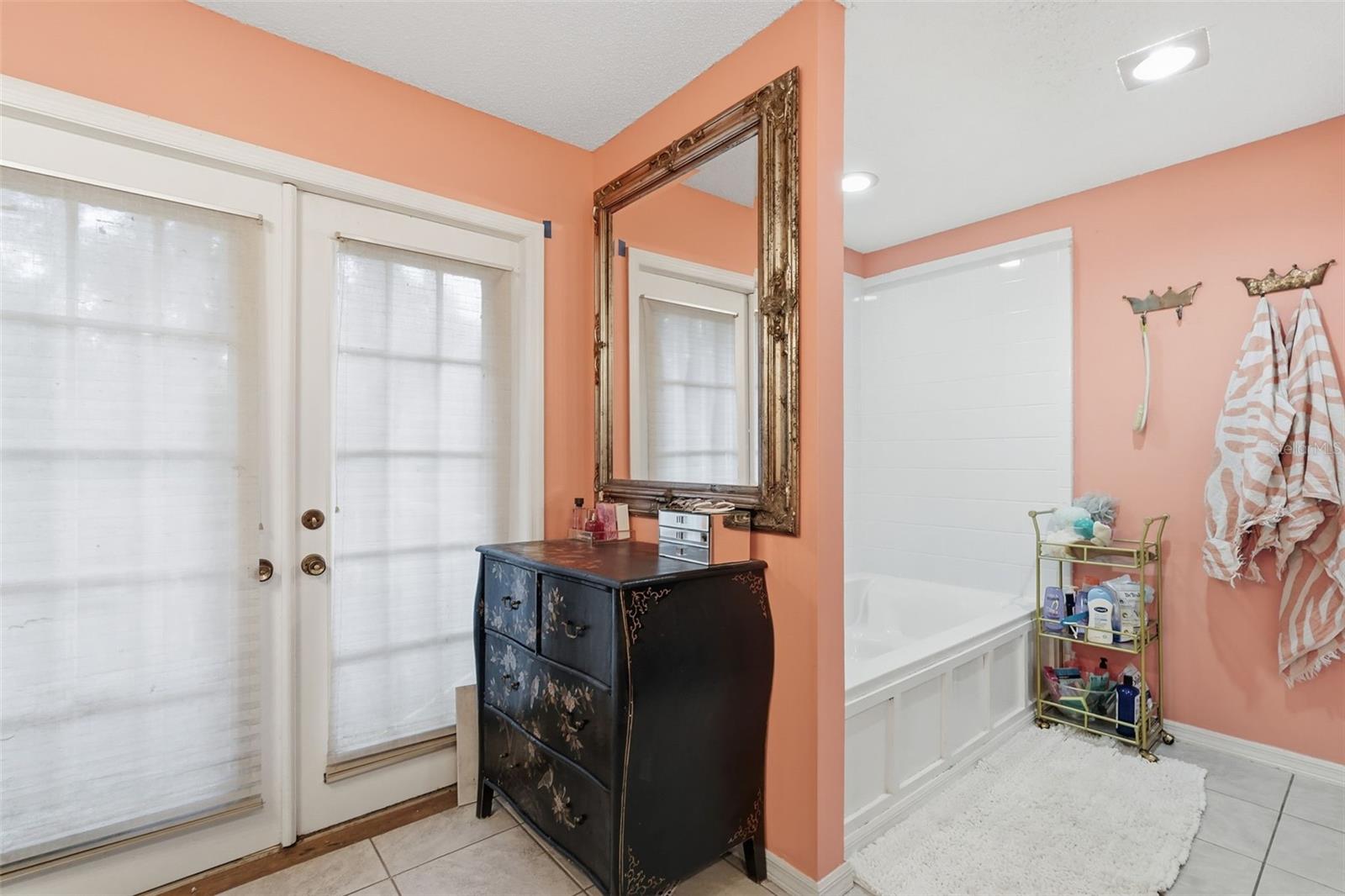 WOODLAND PARK - Residential