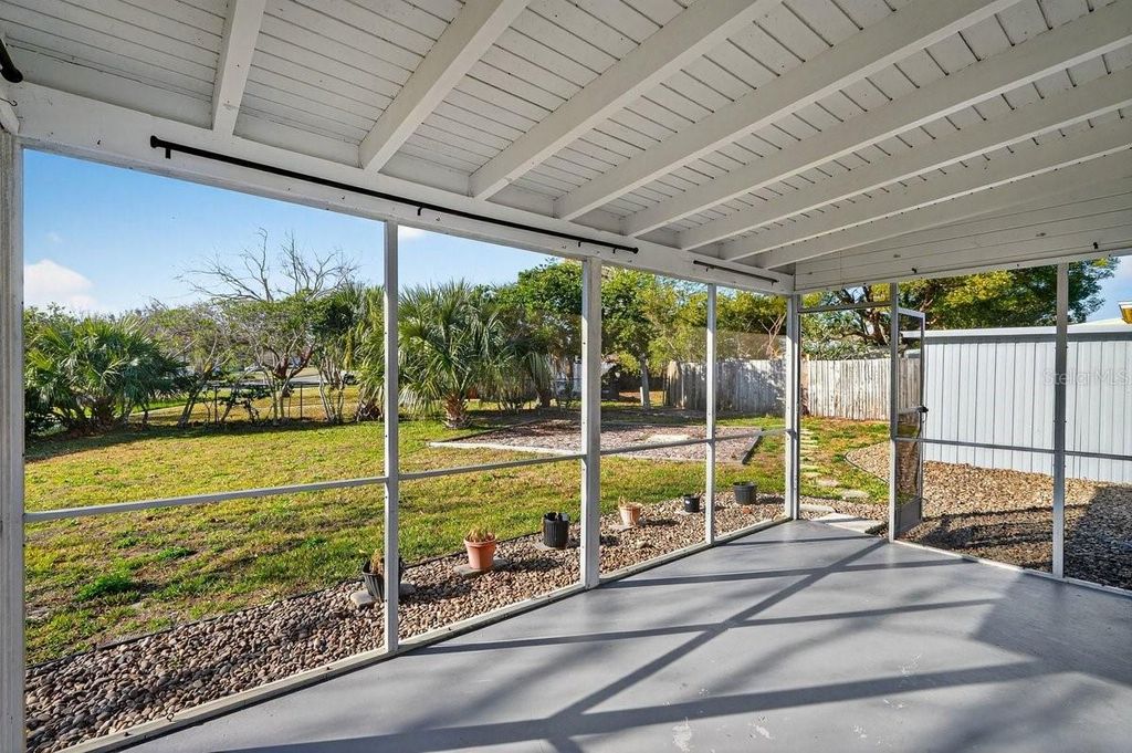 Photo of 1532 Gold Terrace, Deltona, FL 32725 (MLS # V4947509)