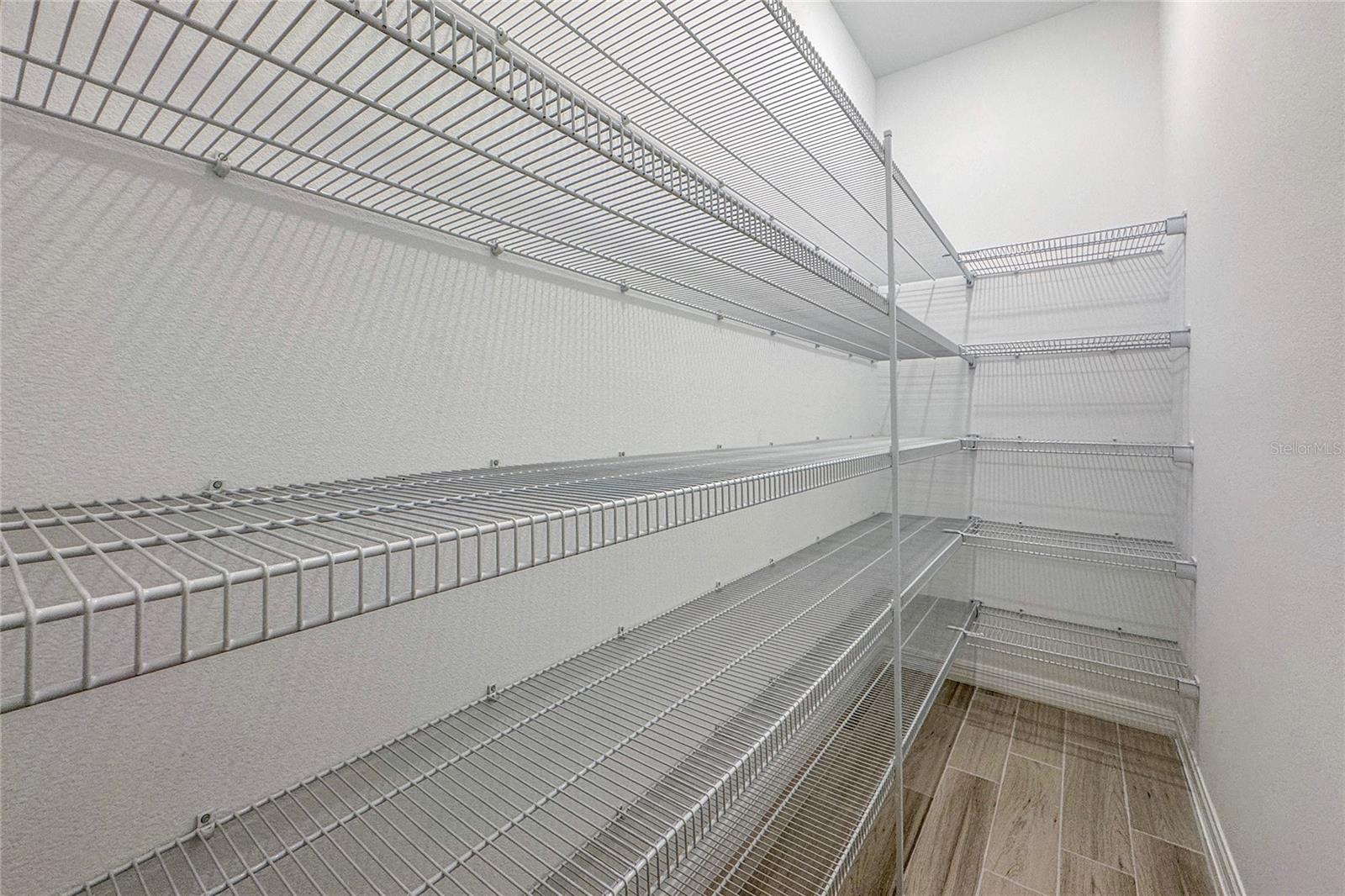 WATERS/CENTER LK RANCH PH 1B - Residential Lease