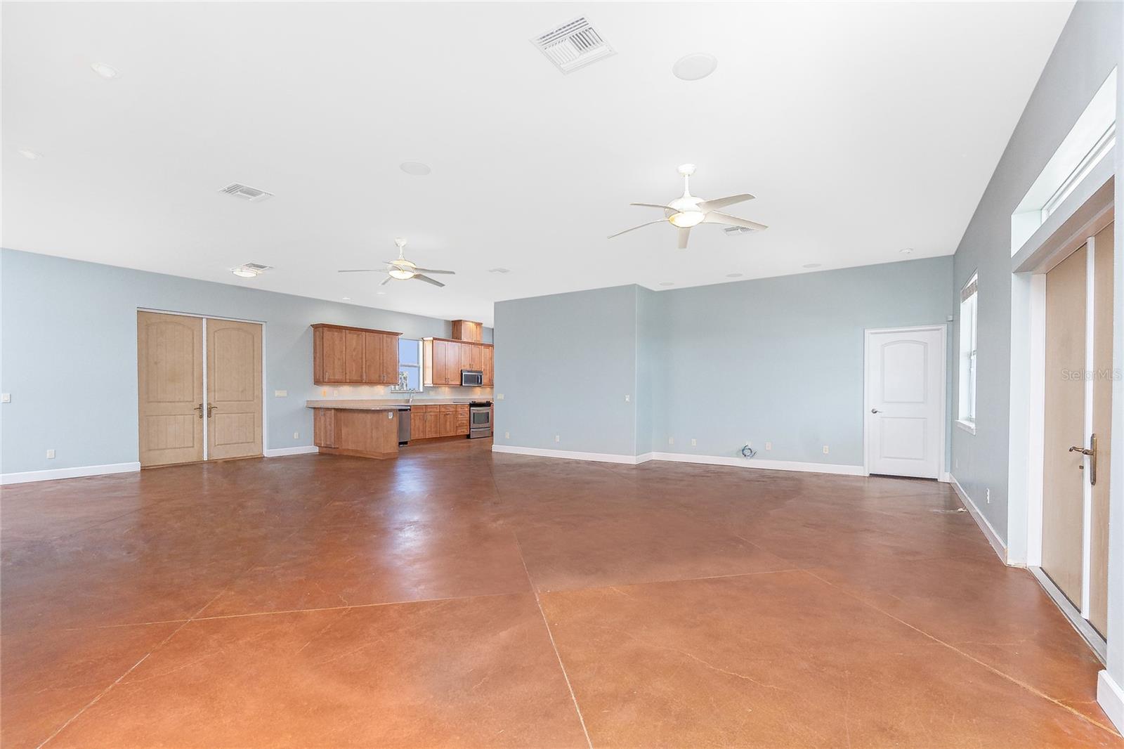 GROVE CITY COVE - Residential
