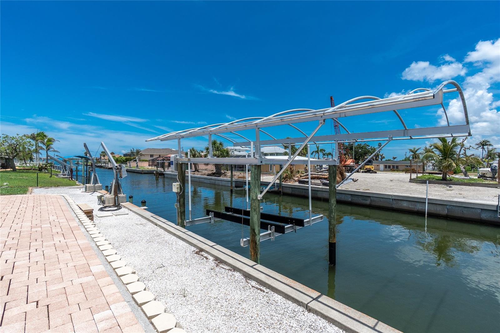 GROVE CITY COVE - Residential
