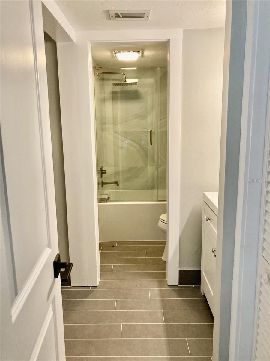 EL CONQUISTADOR VILLAGE 1 SEC 4 - Residential Lease